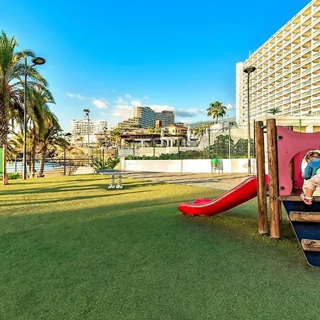 公寓 Two Bedroom With Wifi, Close To The Beach, In Playa De Americas