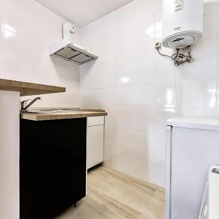 Two Bedroom With Wifi, Close To The Beach, In Playa De Americas * 美洲海滩